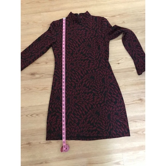 Anthropologie Hutch Michaela Red and Black Textured Dress - Size Small - Picture 8 of 9